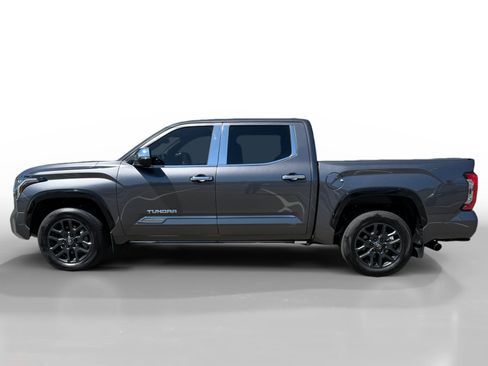 Used 2025 Toyota Tundra Platinum AWD/4WD image 2