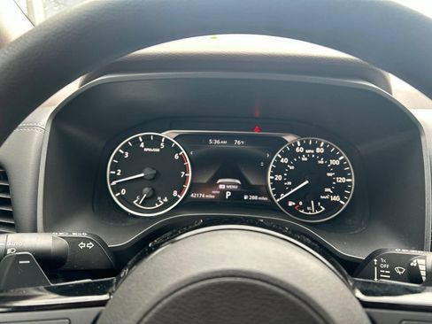 Certified 2023 Nissan Rogue SV AWD/4WD image 15