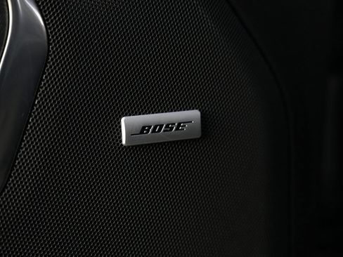 Used 2021 GMC Yukon XL SLT w/ SLT Luxury Plus Package image 28