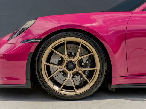 Used 2024 Porsche 911 GT3 RWD image 16