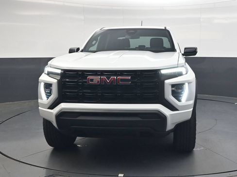 Used 2024 GMC Canyon Elevation w/ Trailering Package AWD/4WD image 9