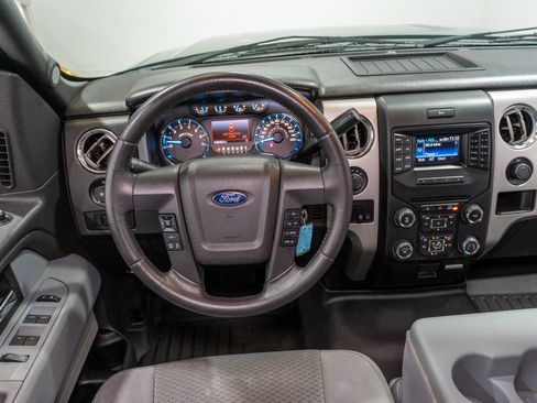 Used 2014 Ford F150 XLT w/ Equipment Group 302A Luxury AWD/4WD image 10