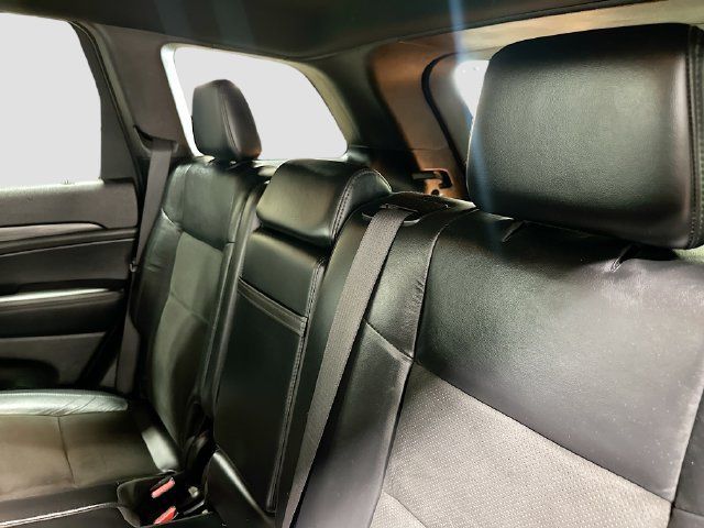 Used 2019 Jeep Grand Cherokee Altitude AWD/4WD image 25