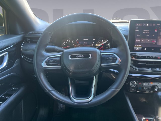Used 2023 Jeep Compass Latitude w/ Convenience Group AWD/4WD image 13