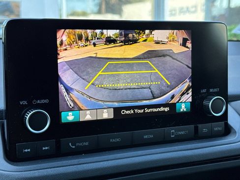 Used 2023 Honda Accord EX image 19