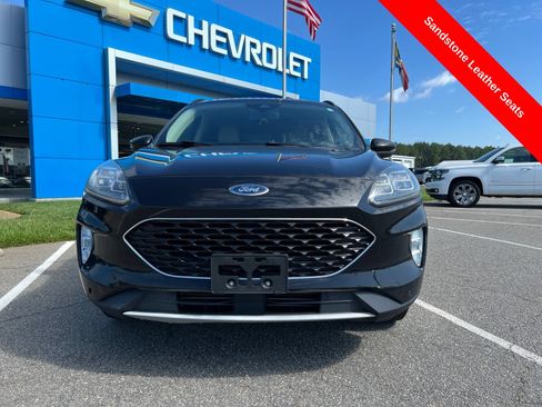 Used 2020 Ford Escape Titanium AWD/4WD image 8