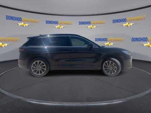 Used 2025 Lincoln Corsair Grand Touring AWD/4WD image 12