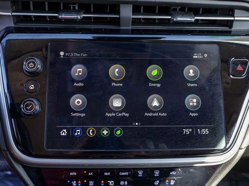 Used 2022 Chevrolet Bolt EUV LT w/ Convenience Package image 23