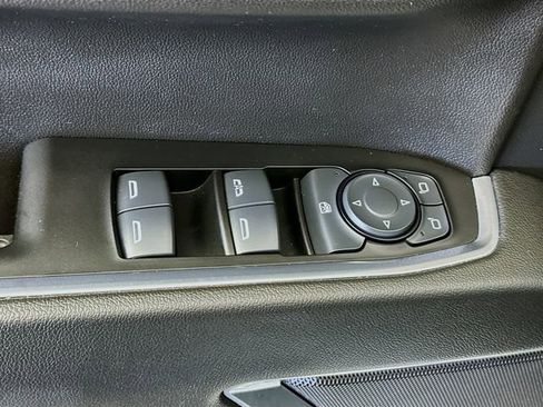 Used 2025 Chevrolet Silverado 1500 LT image 20