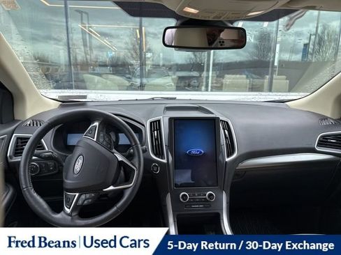Used 2022 Ford Edge SEL w/ Convenience Package image 14