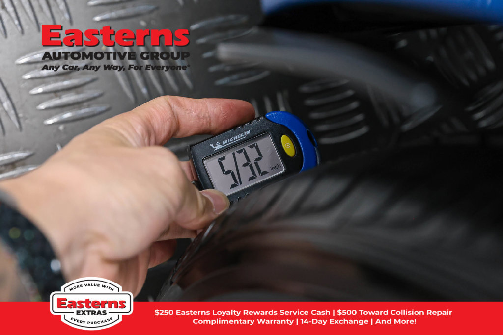 Used 2024 Nissan Sentra SV FWD image 27
