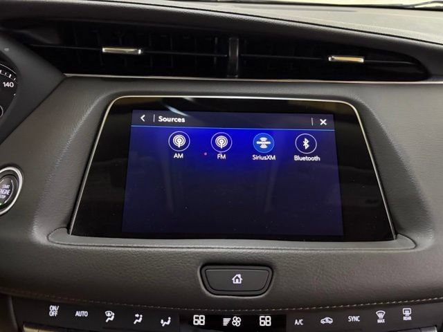 Used 2023 Cadillac XT4 Premium Luxury w/ Technology Package AWD/4WD image 49