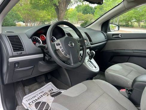 Used 2012 Nissan Sentra 2.0 SR FWD image 11