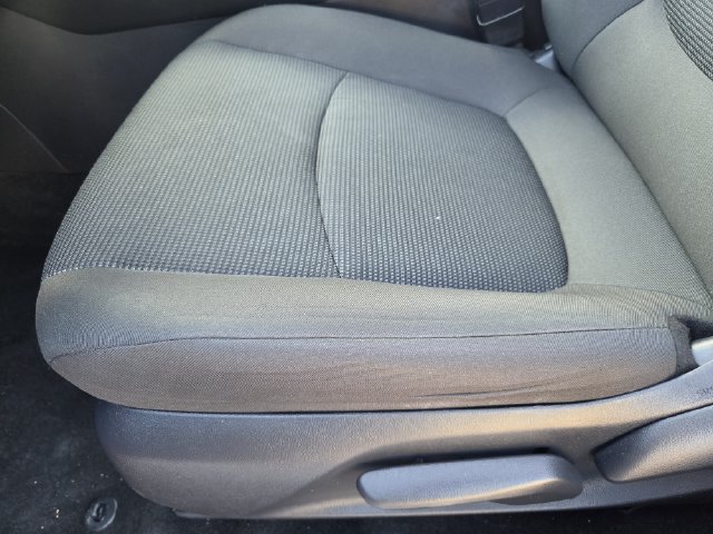 Used 2024 Toyota RAV4 LE FWD image 21