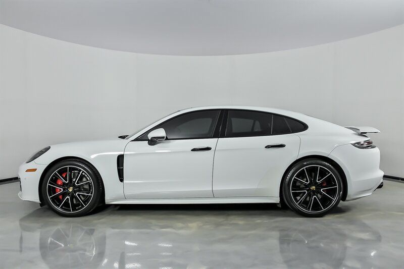 Used 2020 Porsche Panamera GTS AWD/4WD image 7