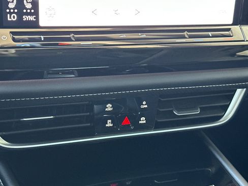 New 2026 Volkswagen Atlas SEL AWD/4WD image 19