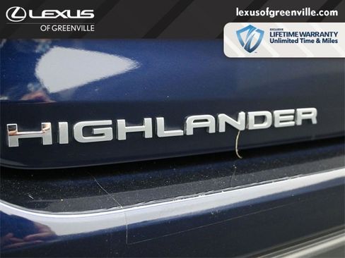 Used 2022 Toyota Highlander XSE image 10