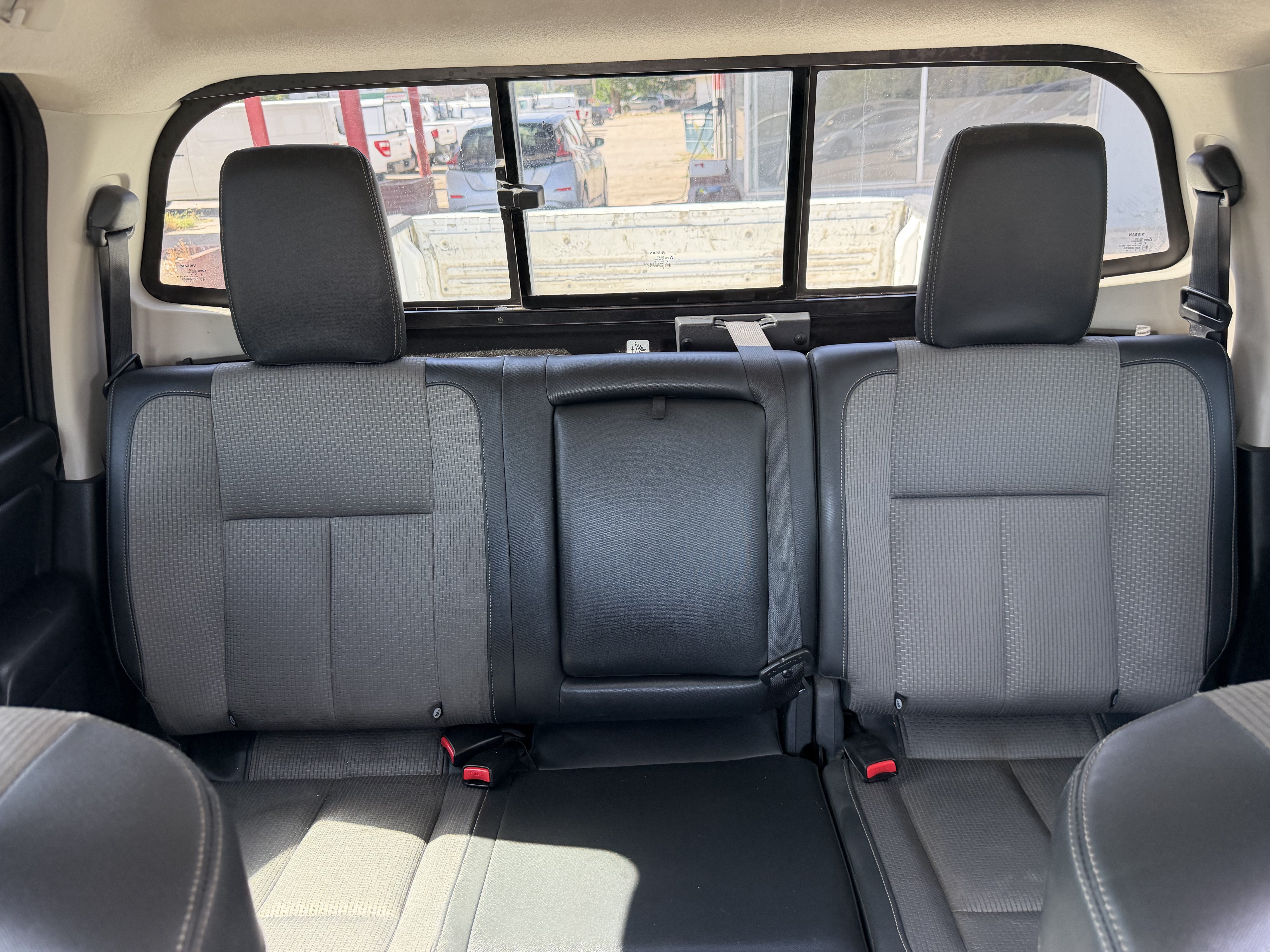 Used 2019 Nissan Titan S AWD/4WD image 20