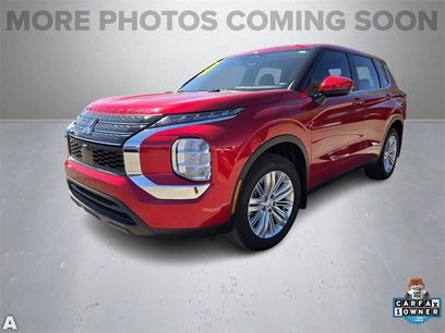 Used 2024 Mitsubishi Outlander ES