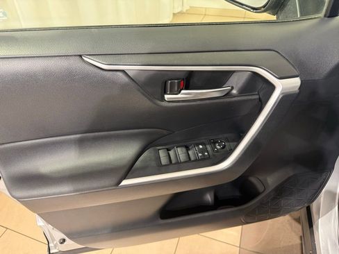 Certified 2019 Toyota RAV4 XLE image 16