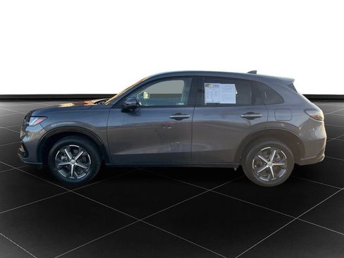 Used 2023 Honda HR-V EX-L image 2