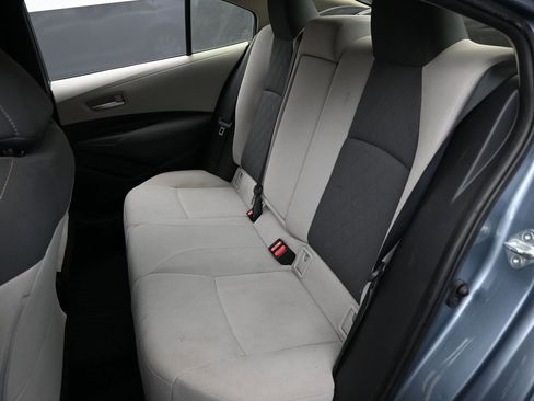 Used 2020 Toyota Corolla LE image 33