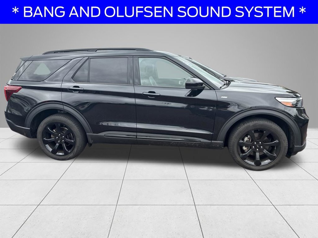 Used 2024 Ford Explorer ST-Line w/ Class IV Trailer Tow Package AWD/4WD image 12