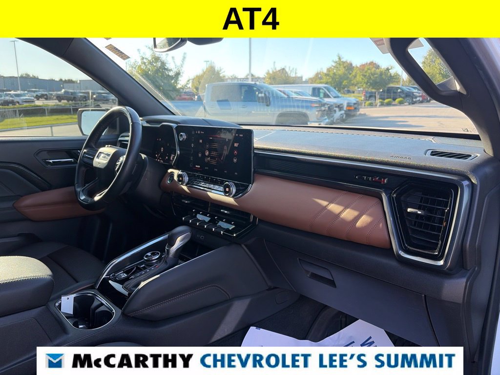 Used 2024 GMC Canyon AT4 w/ AT4 Premium Package AWD/4WD image 26