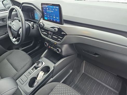Used 2025 Ford Escape Active w/ Cold Weather Package image 26
