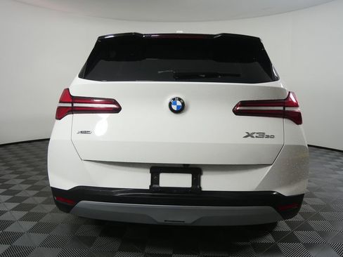 Certified 2025 BMW X3 xDrive30i w/ Premium Package image 4