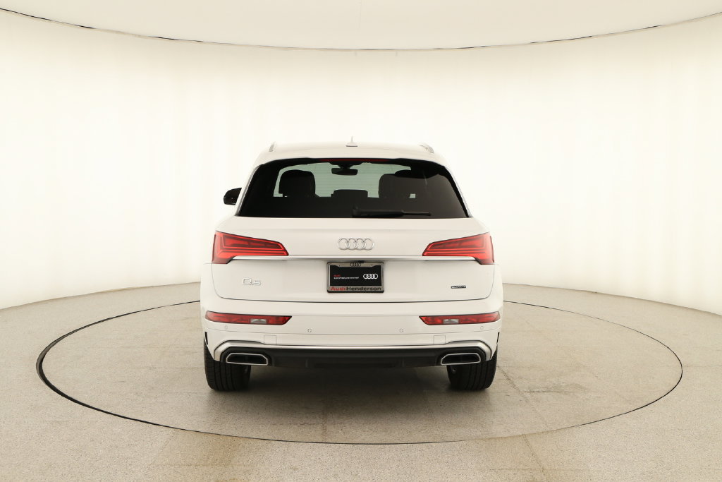Certified 2024 Audi Q5 e Premium AWD/4WD image 5