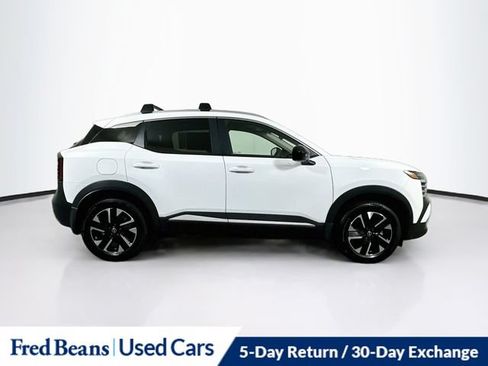 Used 2026 Nissan Kicks SV w/ Charging Package AWD/4WD image 11