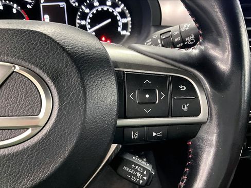 Used 2022 Lexus GX 460 Premium w/ Accessory Package AWD/4WD image 25