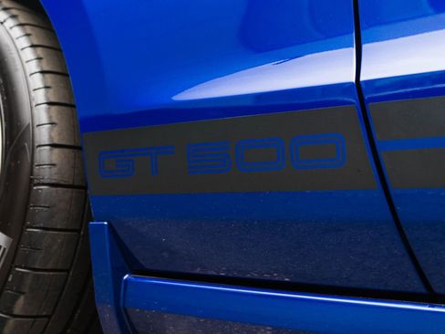 Used 2014 Ford Mustang Shelby GT500 RWD image 17