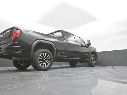 Used 2021 GMC Sierra 2500 AT4 w/ AT4 Premium Plus Package AWD/4WD image 46