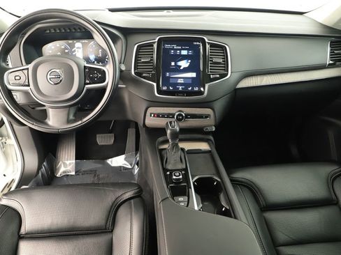 Used 2022 Volvo XC90 T6 Inscription w/ Advanced Package image 18