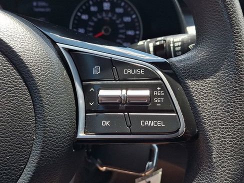 Used 2020 Kia Forte LXS FWD image 21