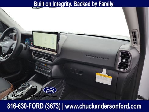 New 2025 Ford Bronco Sport Outer Banks image 22