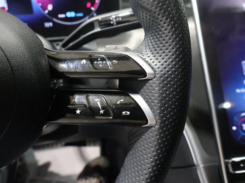 Used 2022 Mercedes-Benz C 300 4MATIC Sedan image 33