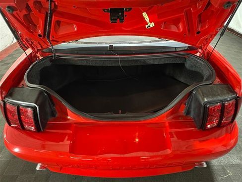 Used 2000 Ford Mustang GT RWD image 21