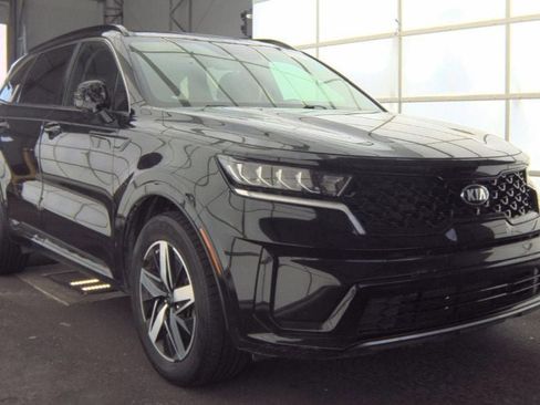 Used 2021 Kia Sorento S w/ Panoramic Sunroof Package FWD image 4
