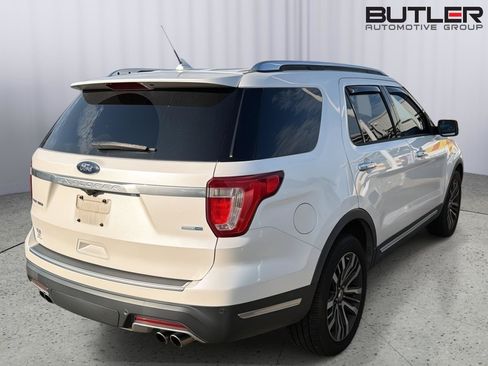 Used 2018 Ford Explorer Platinum AWD/4WD image 7