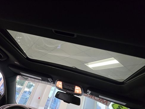 Used 2023 Dodge Charger SRT Hellcat image 39