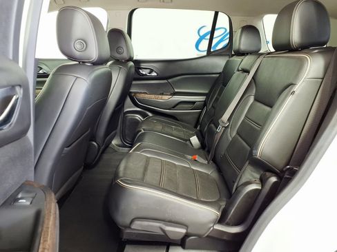 Used 2023 GMC Acadia Denali FWD image 8