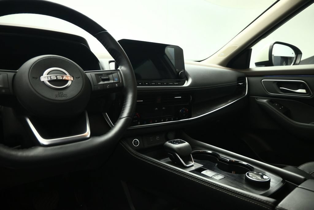 Used 2023 Nissan Rogue Platinum w/ Platinum Premium Package AWD/4WD image 55