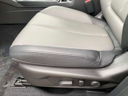New 2026 Subaru Outback Premium AWD/4WD image 9