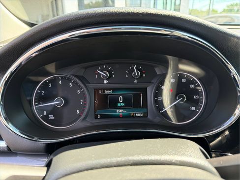 Used 2018 Buick Encore Preferred AWD/4WD image 17