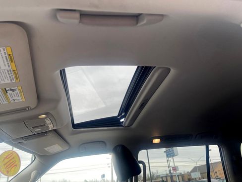 Used 2019 INFINITI QX80 Luxe image 32