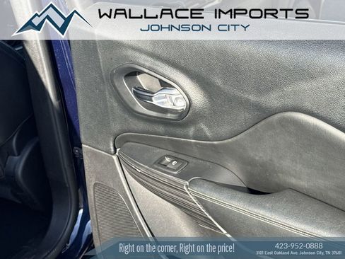 Used 2016 Jeep Cherokee Limited AWD/4WD image 41