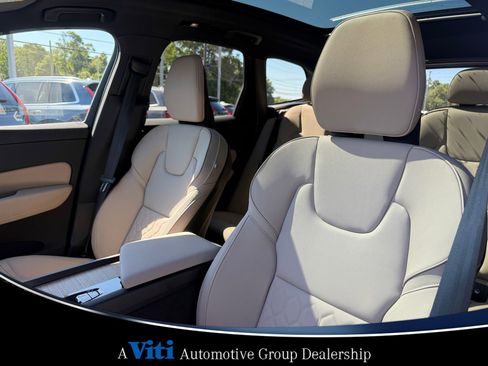 Used 2026 Volvo XC60 B5 Core w/ Protection Package Premier image 13
